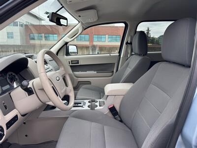 2009 Ford Escape Hybrid AWD - Photo 13 - Gresham, OR 97030