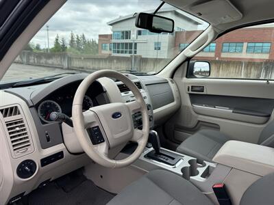 2009 Ford Escape Hybrid AWD - Photo 12 - Gresham, OR 97030