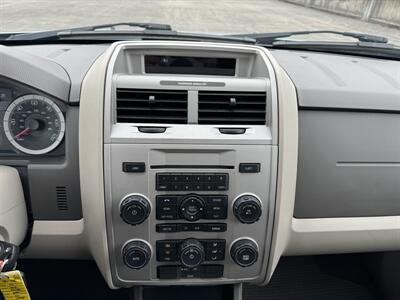 2009 Ford Escape Hybrid AWD - Photo 22 - Gresham, OR 97030