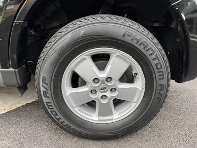 2010 Ford Escape XLT   - Photo 9 - Gresham, OR 97030