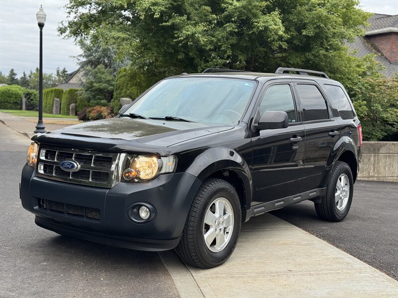 2010 Ford Escape XLT - Photo 1 - Gresham, OR 97030
