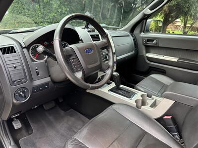 2010 Ford Escape XLT   - Photo 11 - Gresham, OR 97030