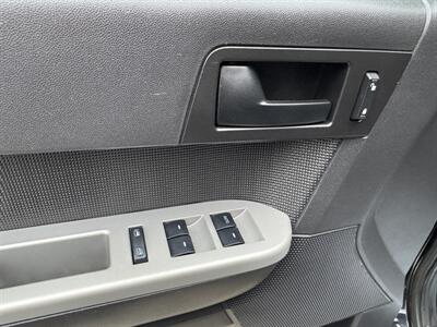 2010 Ford Escape XLT   - Photo 23 - Gresham, OR 97030