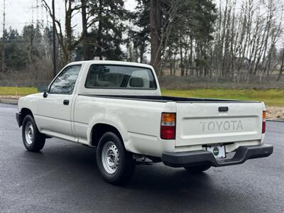 1990 Toyota Pickup  22re Manual - Photo 3 - Gresham, OR 97030