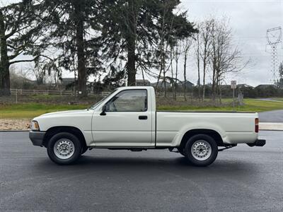 1990 Toyota Pickup  22re Manual - Photo 2 - Gresham, OR 97030