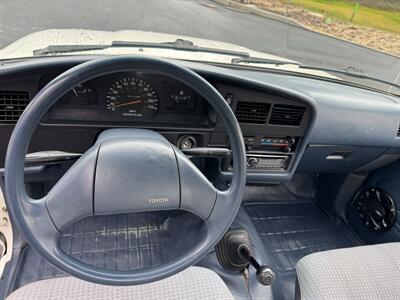 1990 Toyota Pickup  22re Manual - Photo 14 - Gresham, OR 97030