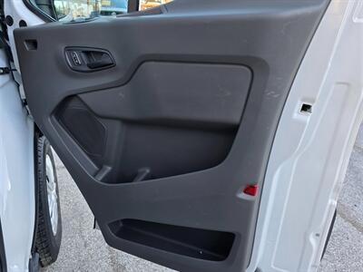 2022 Ford E-Transit 350   - Photo 12 - Chesterfield, MO 63005