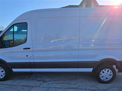 2022 Ford E-Transit 350   - Photo 4 - Chesterfield, MO 63005