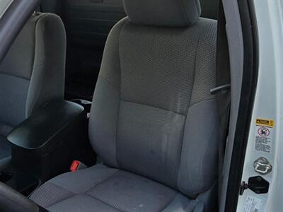 2015 Toyota Tacoma   - Photo 39 - Chesterfield, MO 63005