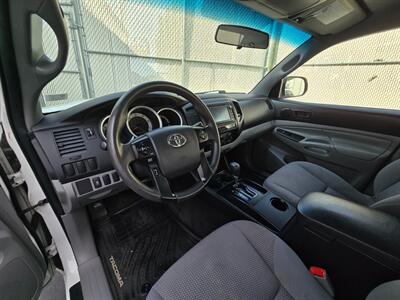 2015 Toyota Tacoma   - Photo 16 - Chesterfield, MO 63005
