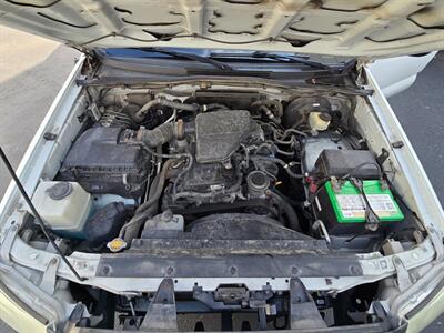 2015 Toyota Tacoma   - Photo 48 - Chesterfield, MO 63005