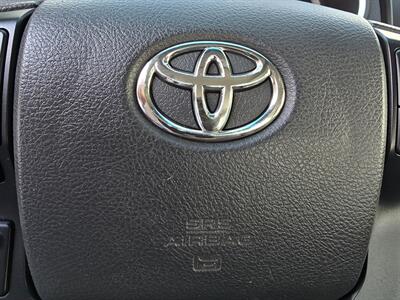 2015 Toyota Tacoma   - Photo 2 - Chesterfield, MO 63005