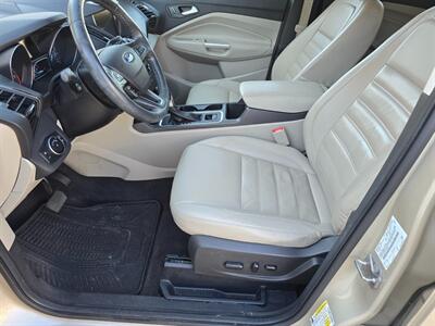 2017 Ford Escape Titanium   - Photo 18 - Chesterfield, MO 63005