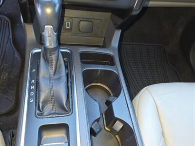 2017 Ford Escape Titanium   - Photo 25 - Chesterfield, MO 63005