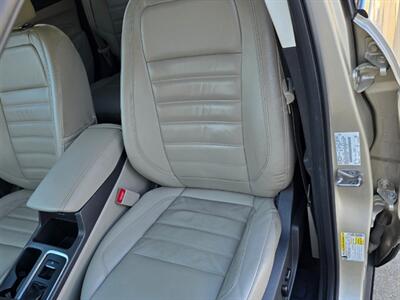 2017 Ford Escape Titanium   - Photo 17 - Chesterfield, MO 63005