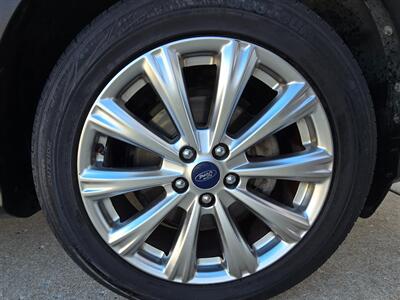 2017 Ford Escape Titanium   - Photo 35 - Chesterfield, MO 63005