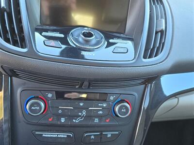 2017 Ford Escape Titanium   - Photo 26 - Chesterfield, MO 63005