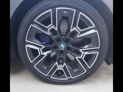 2024 BMW i5 M60   - Photo 37 - Chesterfield, MO 63005