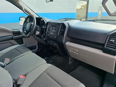 2018 Ford F-150 XL Supercab 4x4   - Photo 19 - Chesterfield, MO 63005