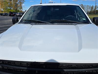 2018 Ford F-150 XL Supercab 4x4   - Photo 11 - Chesterfield, MO 63005