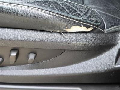 2015 Chevrolet Suburban LT - Photo 16 - Chesterfield, MO 63005