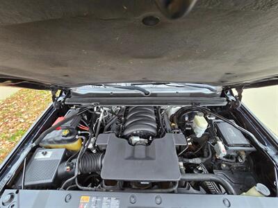 2015 Chevrolet Suburban LT - Photo 33 - Chesterfield, MO 63005