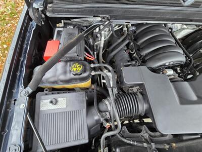 2015 Chevrolet Suburban LT - Photo 31 - Chesterfield, MO 63005