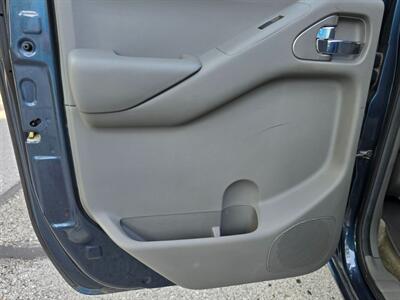 2013 Nissan Frontier SV   - Photo 15 - Chesterfield, MO 63005