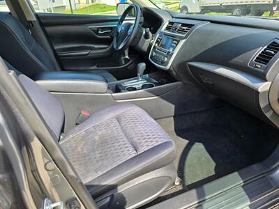 2016 Nissan Altima 2.5   - Photo 19 - Chesterfield, MO 63005