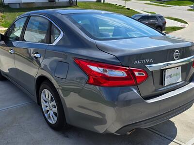 2016 Nissan Altima 2.5   - Photo 6 - Chesterfield, MO 63005