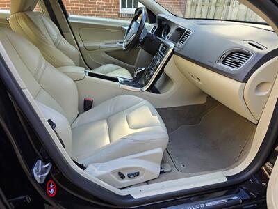 2014 Volvo S60 T6 AWD   - Photo 22 - Chesterfield, MO 63005