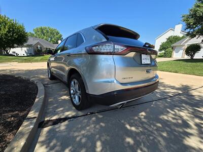 2017 Ford Edge Titanium   - Photo 5 - Chesterfield, MO 63005