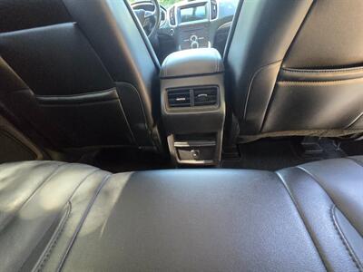 2017 Ford Edge Titanium   - Photo 24 - Chesterfield, MO 63005