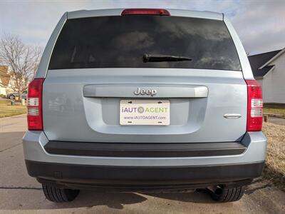 2013 Jeep Patriot Latitude - Photo 6 - Chesterfield, MO 63005