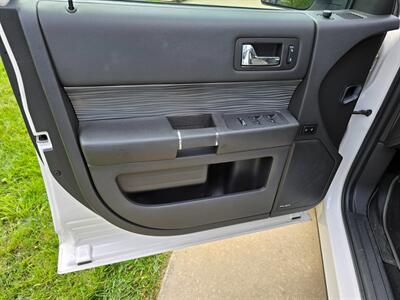 2019 Ford Flex SEL   - Photo 16 - Chesterfield, MO 63005