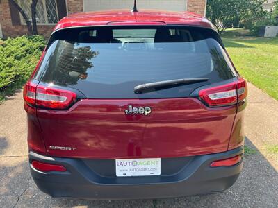 2017 Jeep Cherokee Sport   - Photo 30 - Chesterfield, MO 63005