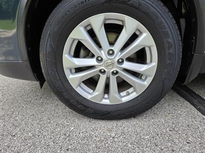 2014 Nissan Rogue SV   - Photo 35 - Chesterfield, MO 63005