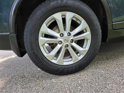 2014 Nissan Rogue SV   - Photo 41 - Chesterfield, MO 63005