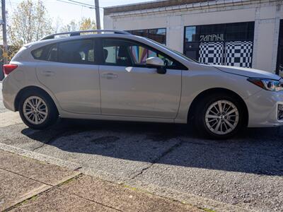 2017 Subaru Impreza Premium   - Photo 7 - Chesterfield, MO 63005