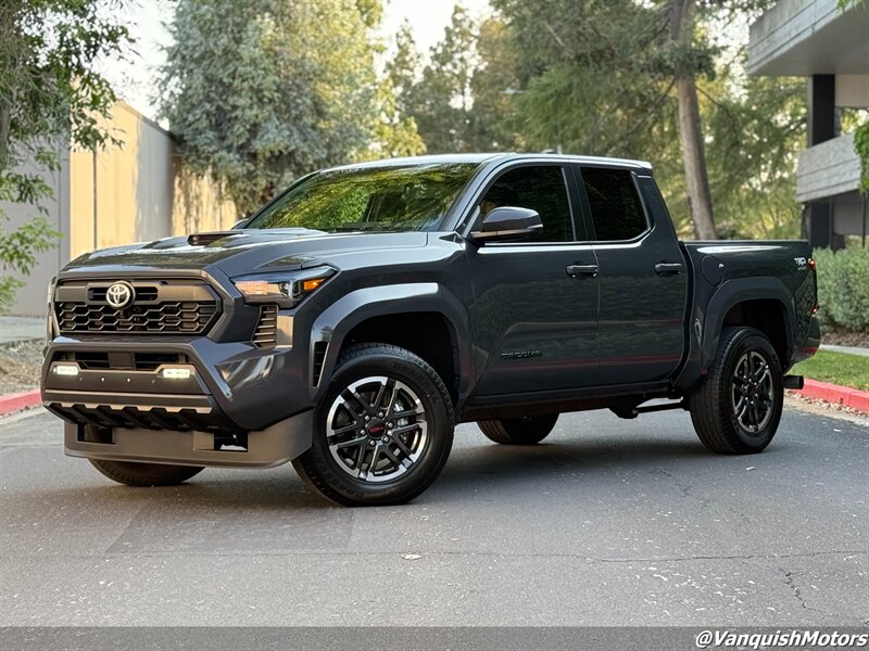 2025 Toyota Tacoma TRD Sport 4x4 Premium w. Tow  