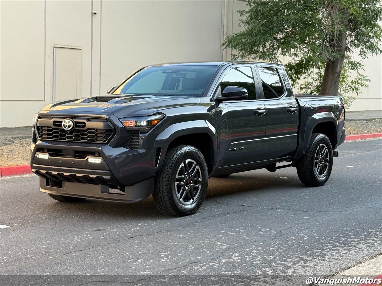 2025 Toyota Tacoma TRD Sport 4x4 Premium w. Tow - Photo 11 - Concord, CA 94520