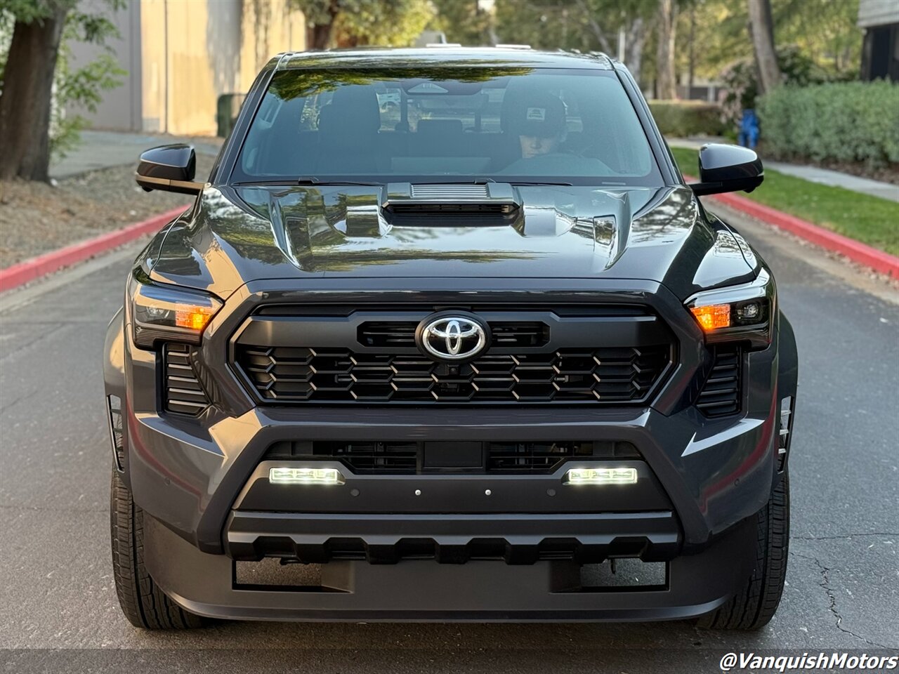 2025 Toyota Tacoma TRD Sport 4x4 Premium w. Tow - Photo 10 - Concord, CA 94520