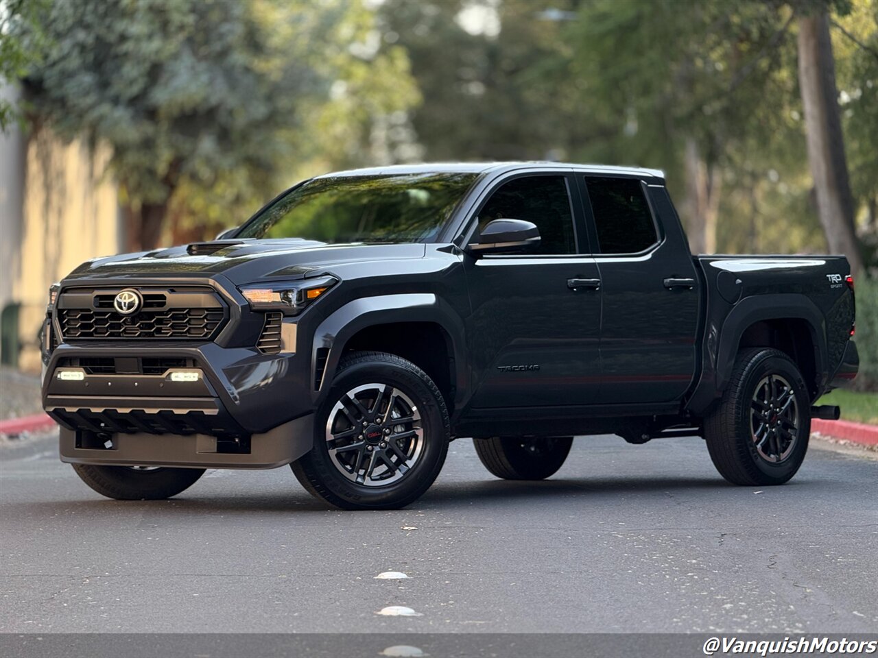 2025 Toyota Tacoma TRD Sport 4x4 Premium w. Tow - Photo 13 - Concord, CA 94520