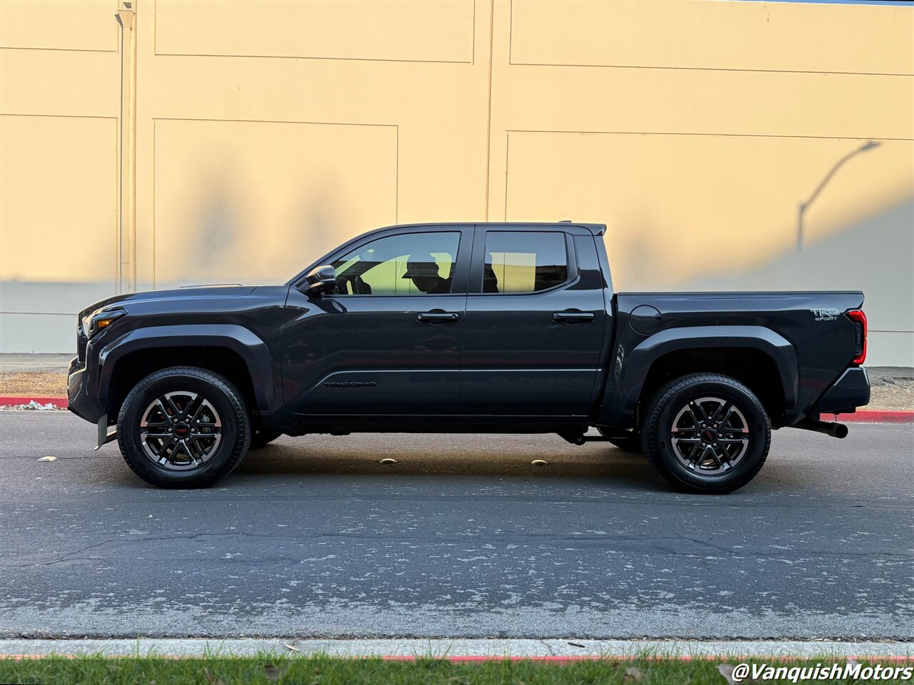 2025 Toyota Tacoma TRD Sport 4x4 Premium w. Tow - Photo 2 - Concord, CA 94520