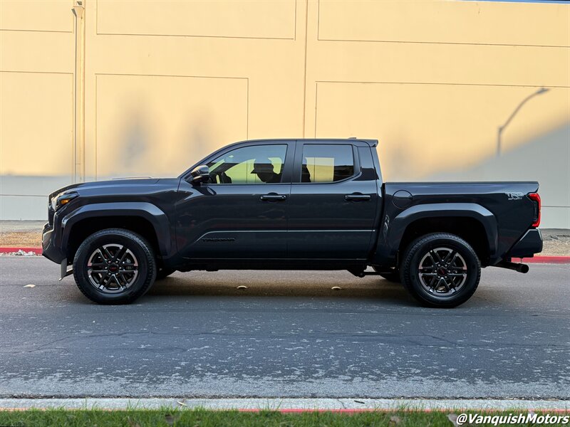 2025 Toyota Tacoma TRD Sport 4x4 Premium w. Tow  
