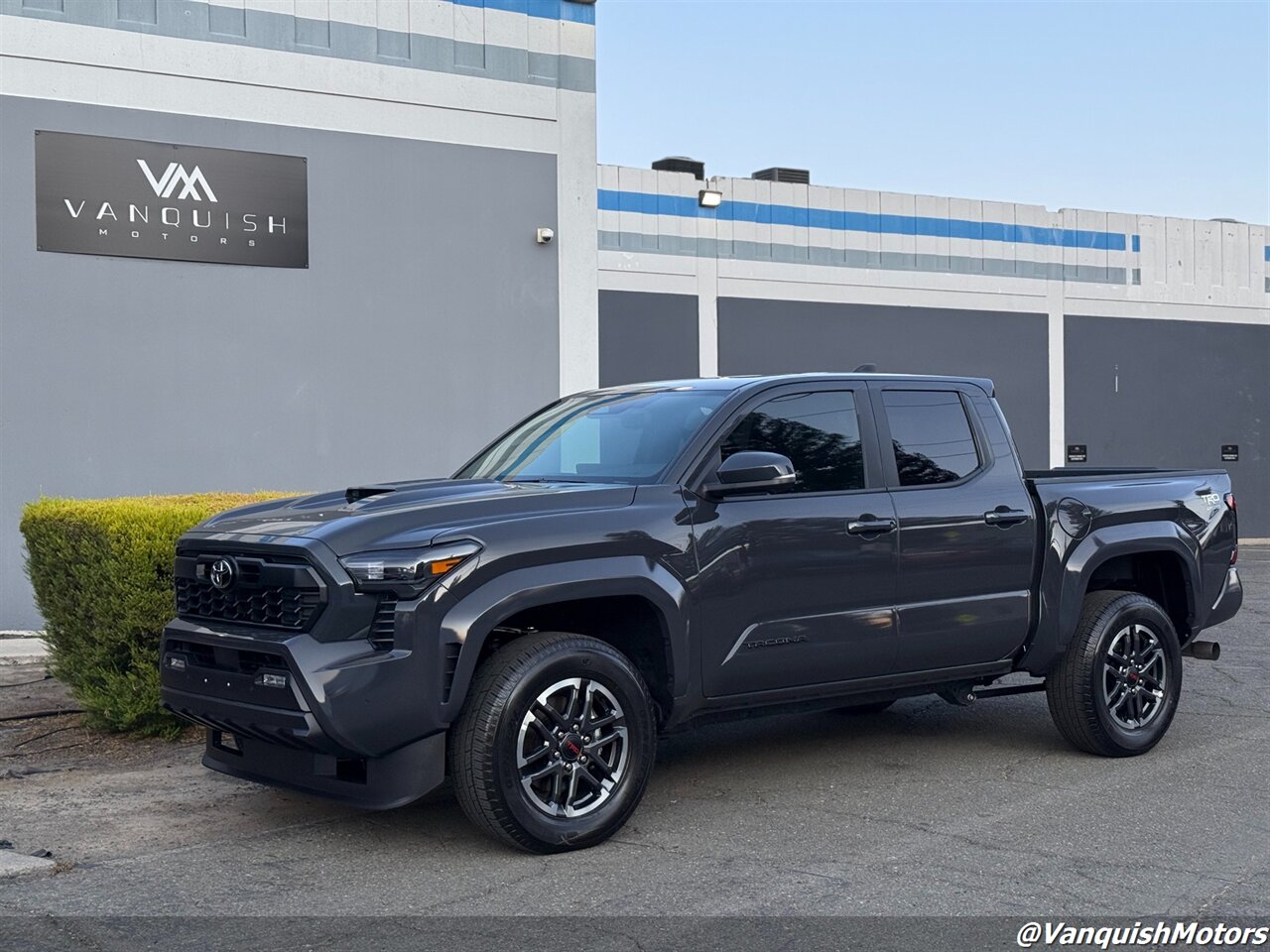 2025 Toyota Tacoma TRD Sport 4x4 Premium w. Tow - Photo 73 - Concord, CA 94520