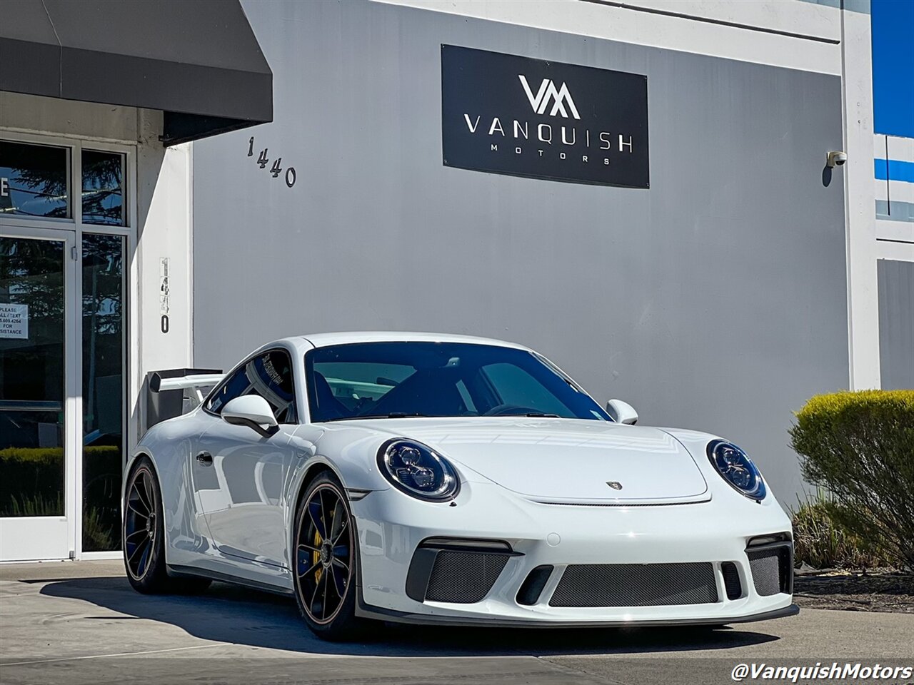 2018 Porsche 911 GT3  *MANUAL* 991.2   - Photo 18 - Concord, CA 94520