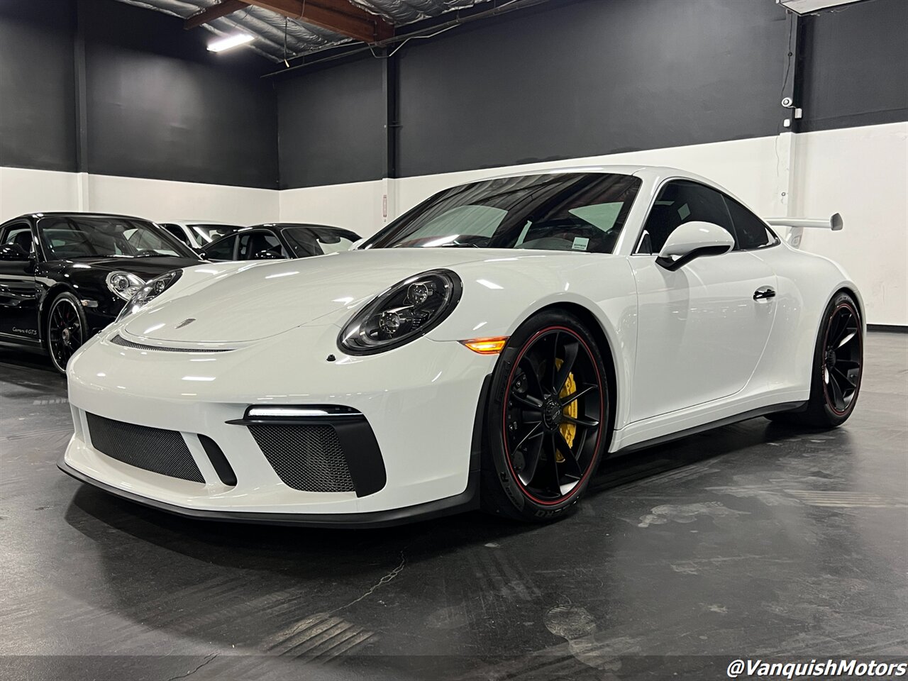 2018 Porsche 911 GT3  *MANUAL* 991.2   - Photo 27 - Concord, CA 94520