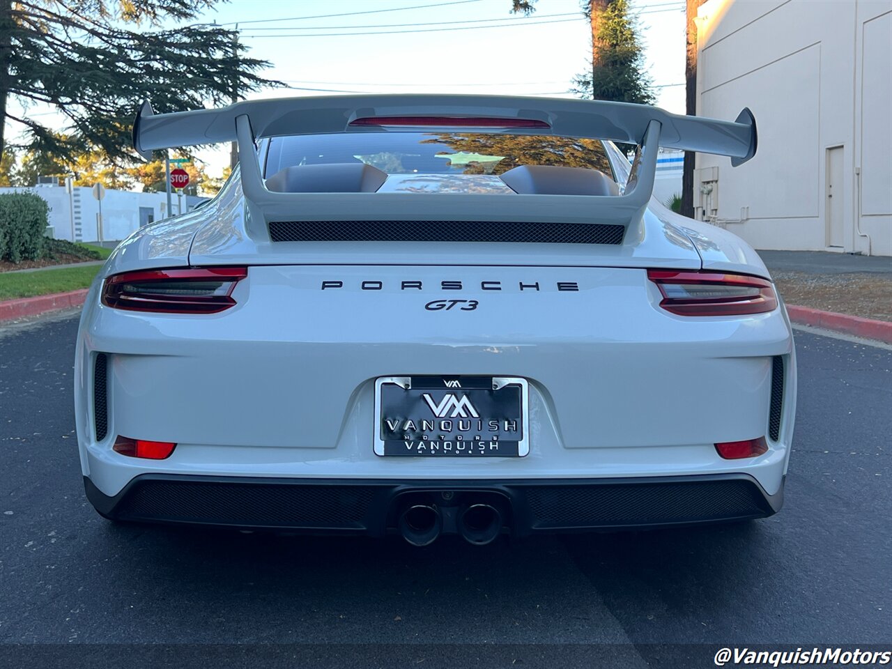 2018 Porsche 911 GT3  *MANUAL* 991.2   - Photo 47 - Concord, CA 94520