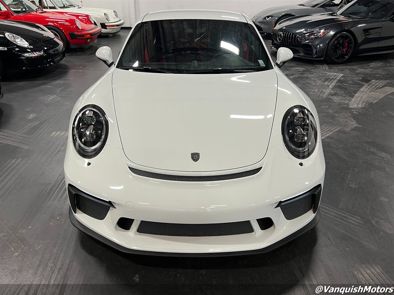 2018 Porsche 911 GT3  *MANUAL* 991.2   - Photo 28 - Concord, CA 94520